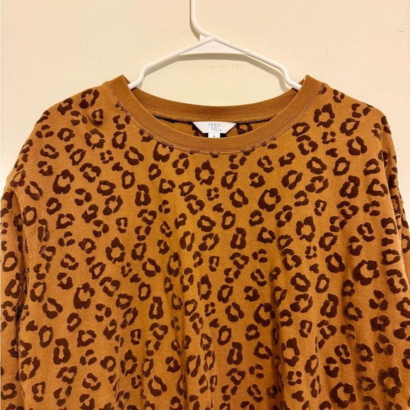2/$15 Time and Tru - Brown Leopard Print Long Sleeve Sweatshirt Size Small - Picture 3 of 7